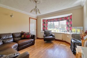 Sitting Room- click for photo gallery